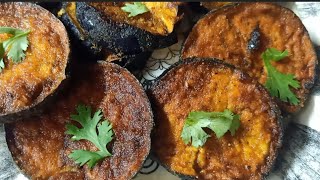 بر سات کے موسم میں انجوائے کر ے یہ کمال کی بینگن کی ریسیپی  Baingan fry recipe  Rooja Ka Kitchen [upl. by Gnuy]