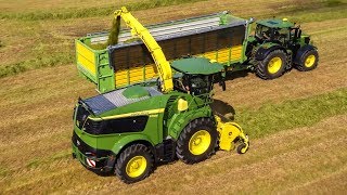 Sieczkarnie samojezdne serii 9000  John Deere [upl. by Laval164]