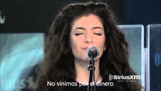 Lorde  Royals LIVE subtitulado en español [upl. by Mallorie391]