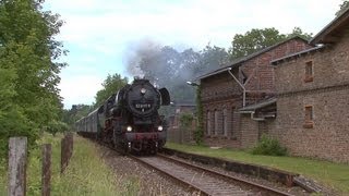 Dampflok 52 8177 zum Lanz Bulldog treffen von Güstrow nach Plau am See [upl. by Housen204]