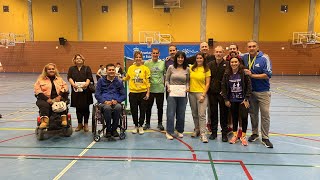 El III Encuentro de Bádminton Intercentros Solidario de Estepona congregó a 160 alumnos [upl. by Three]