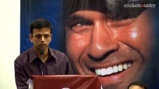 Rahul Dravid Mimics Sachin Tendulkar  Mai daalega [upl. by Ahsinyt]