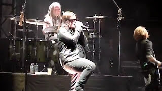 Shinedown 2009 07 01 Peoria Civic Arena [upl. by Sillyhp]