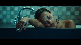 Official Trailer Colombiana 2011 [upl. by Atok817]