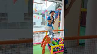 Animadora de fiestas infantiles en Tenerife cantajuego payasos tenerife [upl. by Ardnohs]