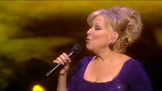 Bette midler wind beneath my wings Live BetteMidler [upl. by Etnovad]