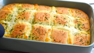 Easy Cheesy Garlic Bread in 4 StepsCheesy Garlic Bread RecipeGarlic bread recipe from scratch [upl. by Solegna70]