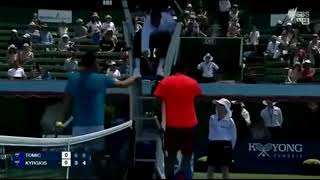 Tennis il colpo mai visto lace con trucco di Tomic inganna Kyrgios e sorprende anche l’arbitro [upl. by Auka]