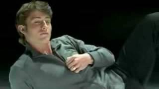 Brian Joubert pour Damart [upl. by Ayamahs]