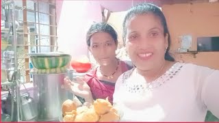 वडापावची रेसिपी पहा स्मिताने केली मस्तपैकी 😋 गावाकड गावरान पद्धतीची 😋😋😋 [upl. by Arted]