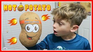 HOT POTATO Musically Timed Tossing Game Review [upl. by Odinevneib867]