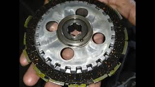 Splendor ka full clutch fitting complete Clutch plet fitting praimar geer geer saft fitting [upl. by Haidadej959]