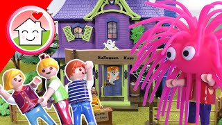 Playmobil Familie Hauser  das Halloween Haus  Geschichte mit Lena Malte Rosabella [upl. by Suicul525]