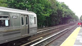 BMT Brighton Line R68A amp R68 B Trains amp R160B Siemens Q Train at Kings Highway [upl. by Oetam104]