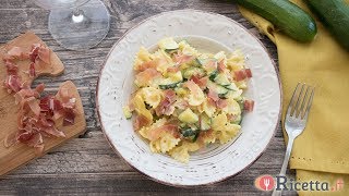 Pasta con zucchine speck e zafferano  Ricettait [upl. by Ahsinyar919]