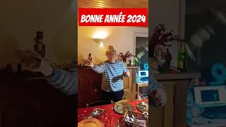 BONNE ANNÉE 2024  shorts bonneannée2024 drole virlashort 2024 short [upl. by Ginelle]