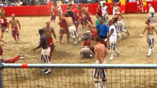 Calcio Storico Fiorentino Firenze 2011  3 [upl. by Anihs280]