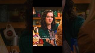 Caroline sends Max a gift 2brokegirls comedy shorts funny [upl. by Arualana]