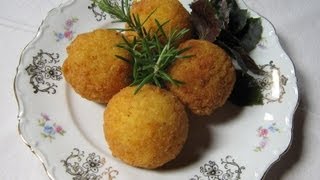 Arancini di riso  Corsi in cucina [upl. by Mcferren]