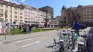 Der Bozner Platz im Zentrum von Innsbruck im April 2021 [upl. by Siri]