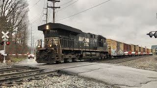 Trains Pass On Big Hill Rusty Rails Before amp After 4 Trains Work The Hill Norfolk Southern trains [upl. by Celia]