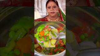 बीमारी में सेव पूरी या खिचड़ी 😨  mix veg khichdi khichdi sathnibhanasathiya trending [upl. by Beauchamp]