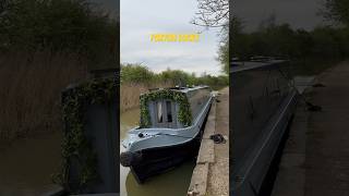 An 18th century Canal upon English Hills boatlife boating england [upl. by Ecyor]