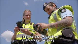 GROTE CONTROLE Samenwerken met de politie douane en de belastingdienst [upl. by Nakeber404]