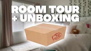 100K PLAY BUTTON UNBOXING  ROOM TOUR [upl. by Gilbert]