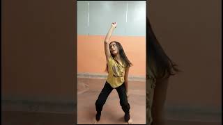 kamli kamli song dance video youtubeshorts [upl. by Gilbart]