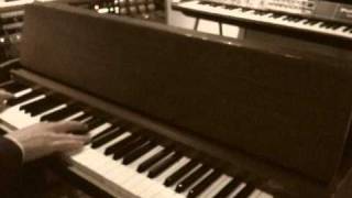 Doug Organ plays the intro to Joy To The World on Pianet N [upl. by Haugen]