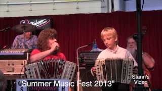 Pan Franek  2013  Concertina Polka  Stephanie amp Simon at Frankenmuth quotSummer Music fest 2013quot [upl. by Elmo95]