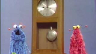 Sesame Street Martians Meet A Clock [upl. by Anoet]