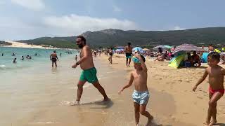 Paseando por la playa de Bolonia [upl. by Fife654]