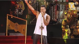 Romeo Santos  Solo por un beso  Festival de Viña del Mar 2015 HD [upl. by Lontson]