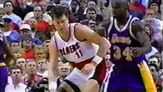 Arvydas Sabonis 23pts10reb VS Shaquille ONeal 27pts8reb  1997 [upl. by Adamok]