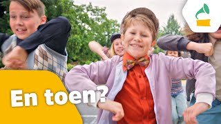 Kinderen voor Kinderen  En toen Officiële Kinderboekenweek videoclip [upl. by Paine]