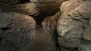 HÖHLE IM BERGISCHEN LAND ALS LUFTSCHUTZRAUM [upl. by Moraj]