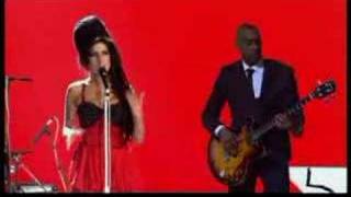 Amy Winehouse quotRehab livequot [upl. by Blaise]