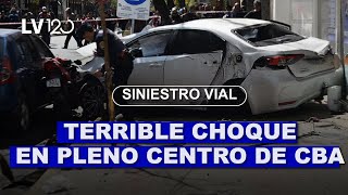 Siniestro vial Terrible choque en pleno centro de Córdoba [upl. by Rodama]