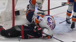 Chaotic Final Minute Hurricanes vs Islanders Game 2 [upl. by Leontyne970]