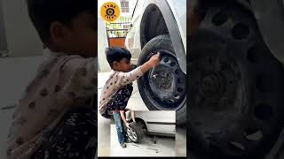 PUNCTURE TYRE BADALNA AB BACHCHO KA KHEL [upl. by Templas]