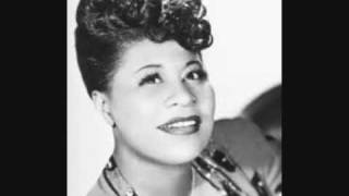 Ella Fitzgerald amp Louis Armstrong Moonlight In Vermont [upl. by Pavkovic]