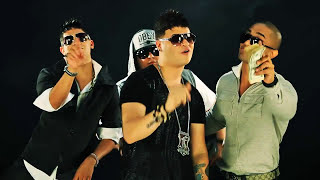 Zion amp Lennox Ft Yandel amp Farruko  Pierdo La Cabeza Remix  Video Lyric [upl. by Romina106]