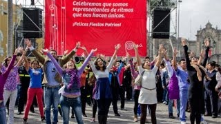 En estas Fiestas Patrias baila al ritmo de la Blanquirrocola [upl. by Shantee447]