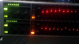 Teste Equalizador Behringer FBQ3102 [upl. by Acinoev174]