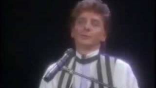 Barry Manilow Mandy Live  LYRICS [upl. by Mccourt876]