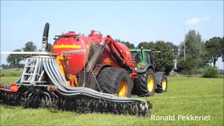 Dekker Vriezenveen Grasland bemesten John Deere 7430 schuitemaker Slurry injection [upl. by Ellerihs]