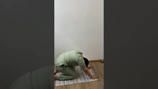 Вправа Для тих у кого є болі в зоні хребта massage wroclaw [upl. by Levy]