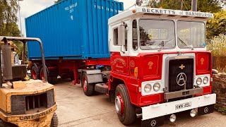 Vintage Australian Atkinson lorry with cummins engine and road ranger gear box [upl. by Ailimaj995]